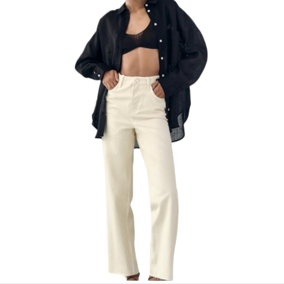 Zara Denim - Zara NWT Z1975 High-Rise straight leg jeans in Ivory size 2